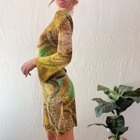 Y2K Green Paisley Printed Flare Sleeve Stretch Mini Dress - Picture 3 of 6